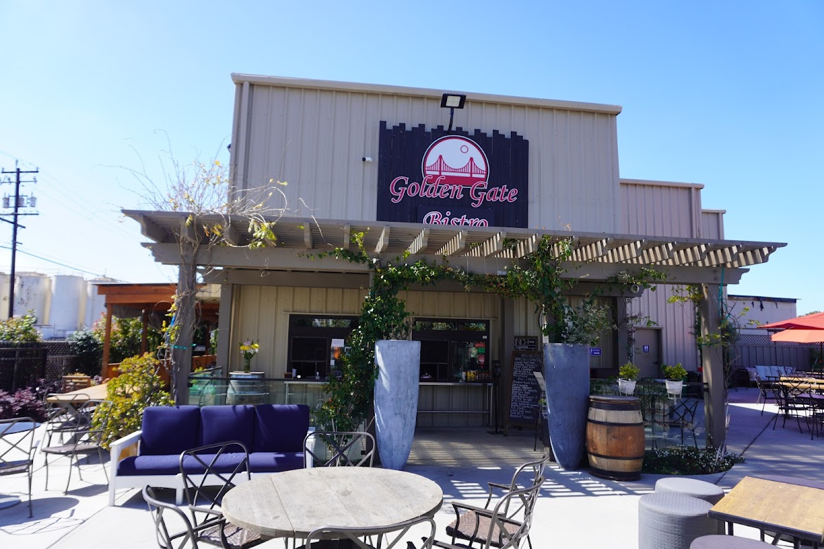 Golden Gate Bistro
